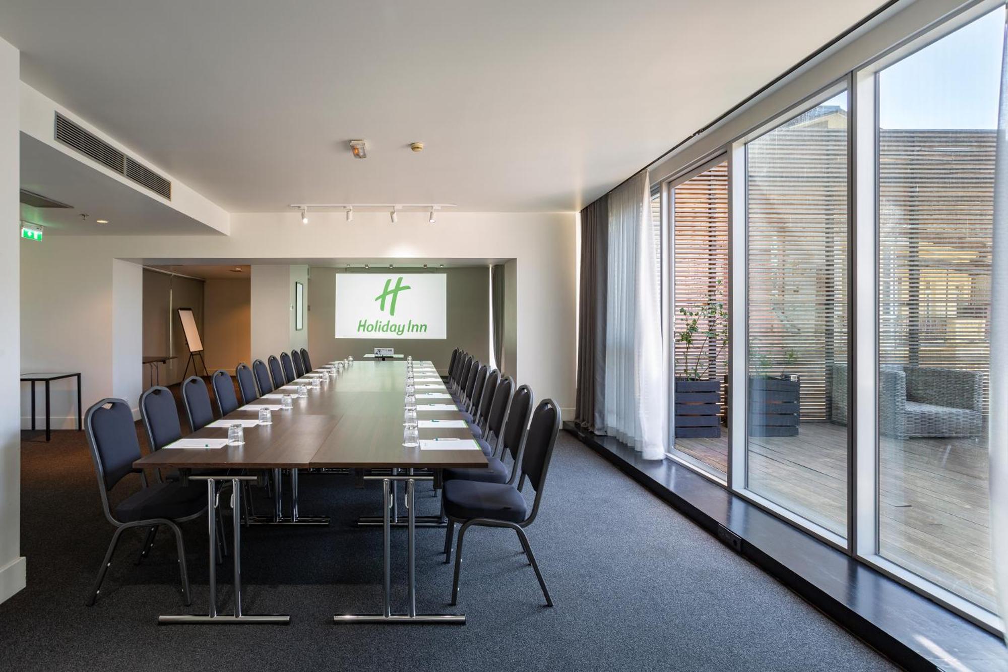 Holiday Inn - Tbilisi By Ihg Eksteriør bilde