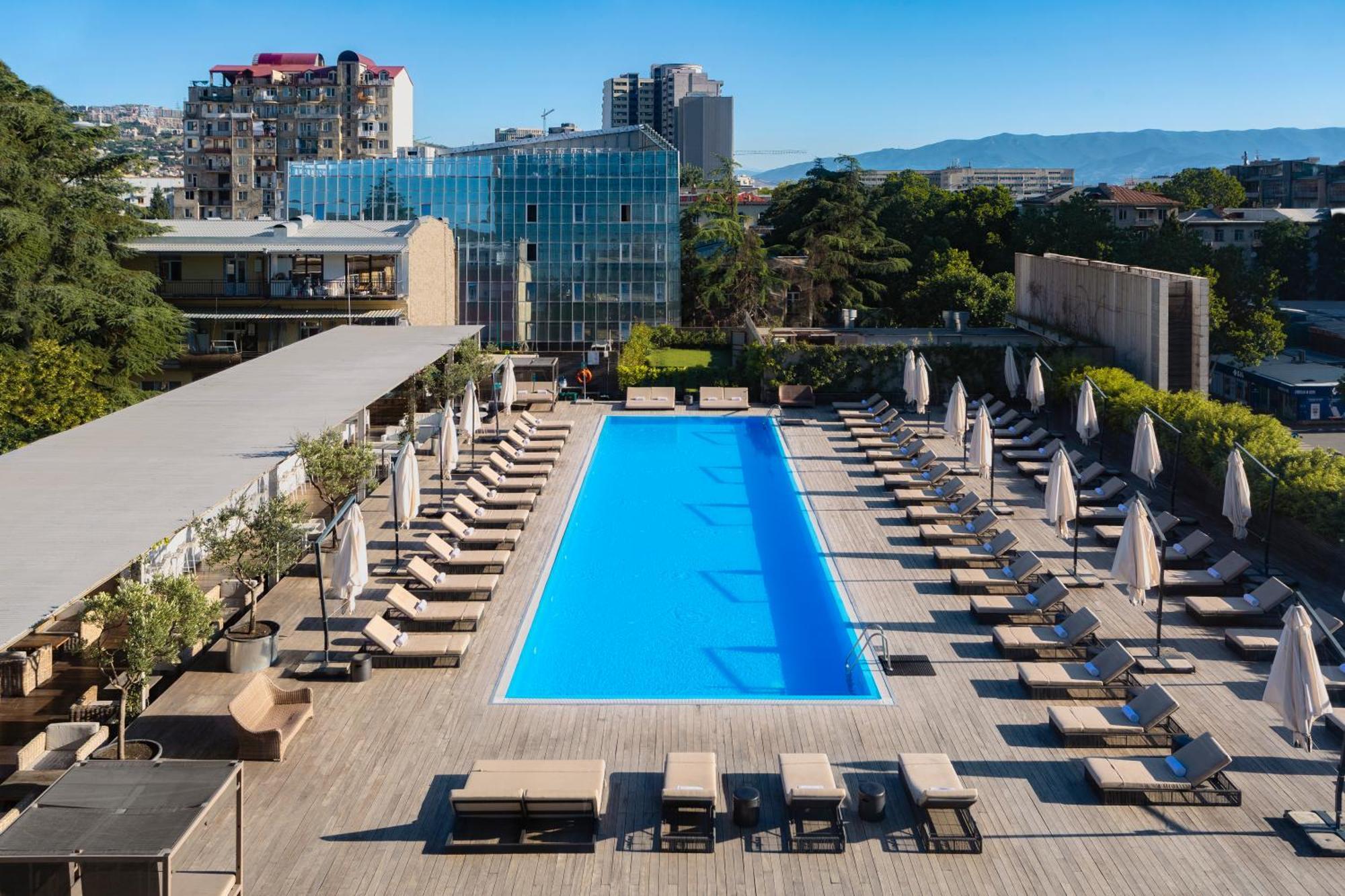 Holiday Inn - Tbilisi By Ihg Eksteriør bilde